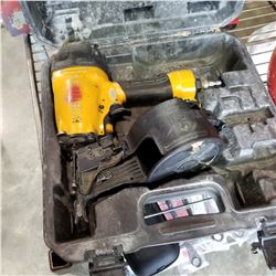 BOSTICH COIL NAILER