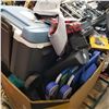 Image 3 : PALLET OF RETURNED LUGGAGE, ETC