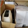 Image 3 : 3 FLOOR LAMPS IN BOX, PARABOLIC HEATER, AND OTHER HEATER