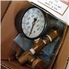 Image 2 : BOX OF GAUGES