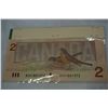 Image 3 : 1986 CANADIAN 2 DOLLAR BANKNOTE UNCIRCULATED - LAST YEAR OF ISSUE