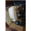 Image 3 : VINTAGE BROTHER SEWING MACHINE MODEL 703