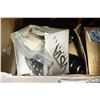 Image 2 : LOT OF FISHING REELS AND SPOONS - NEW