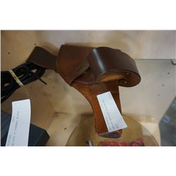 LEATHER REVOLVER HOLSTER AND BELT