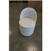 Image 1 : WHITE BUCKET CHAIR