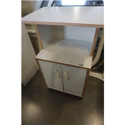 WHITE MICROWAVE STAND ON WHEELS