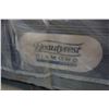 Image 2 : KINGSIZE BEAUTYREST DIAMOND HYBRID ONE CARAT FIRM MATTRESS, AS NEW