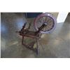 Image 1 : VINTAGE WOODEN SPINNING WHEEL