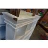 Image 2 : WHITE WALL SHELF