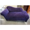 Image 1 : PURPLE CHAISE LOUNGE