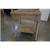 Image 3 : WICKER END TABLE W/ GLASS INSERT