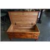 Image 2 : CEDAR TRUNK