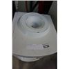 Image 2 : WHITE WATER COOLER