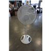 Image 1 : LASKO FLOOR FAN
