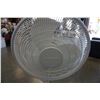 Image 2 : LASKO FLOOR FAN