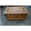Image 1 : VINTAGE FLIP TOP STORAGE TRUNK