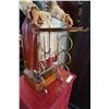 Image 4 : FIGURAL WINE RACK