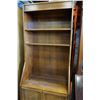 Image 3 : WALNUT BOOKSHELF