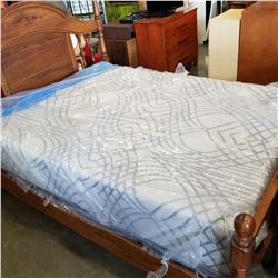 QUEENSIZE SERTA ICOMFORT HYBRID MATTRESS, RETAIL $1899
