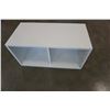 Image 2 : WHITE 2 CUBICAL SHELF