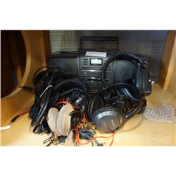 GE STEREO AND BUNDLE OF HEADPHONES