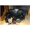 Image 1 : GE STEREO AND BUNDLE OF HEADPHONES