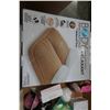 Image 4 : LOT OF MEMORY FOAM SLIPPERS, FOOT WARMING SLIPPERS, AND BATH BOMBS