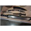 Image 2 : LOT OF DECORATIVE KNIVES AND MACHETE