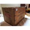 Image 2 : VINTAGE SHOTGUN SHELL CRATE (WOODEN BOX CRATE)