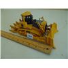 Image 2 : 1:50 SCALE KOMATSU 375A CAT