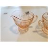 Image 2 : PINK DEPRESSION ERA CREAM AND SUGAR BOWL