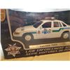 Image 2 : TOY VANCOUVER POLICE CROWN VICTORIA (STILL IN BOX) *1/24 SCALE*