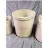 Image 3 : LOT OF 3 CROCKS (ANTIQUE) *1/2 TO 1 GALLON*