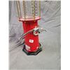 Image 3 : MINIATURE ROAR WITH GILMORE GAS PUMP (21" TALL)