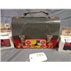 Image 2 : LOT OF 3 COLLECTABLES (BARN LUNCH KIT, 2 X ROYAL MAIL TRUCKS)