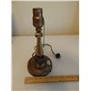 Image 2 : OLD HEAVY BRASS BEDSIDE TABLE LAMP