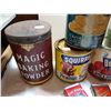 Image 2 : LOT OF 8 FOOD RELATED TIN CANS (VINTAGE)