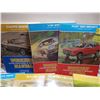 Image 2 : LOT OF 10 VINTAGE CAR MANUALS