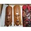 Image 2 : LOT OF 4 WOODEN MASKS