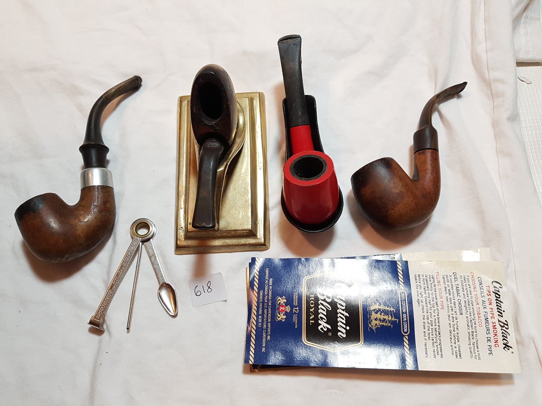 SMOKING PIPE LOT (4 PIPES, 2 STANDS, CLEANERS)