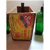 Image 2 : LOT OF 2 GIN AND 1 WHISKEY BOTTLE (IN 1959 ORANGE BOX)
