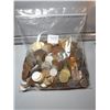 Image 1 : 4 POUNDS OF FOREIGN COINS