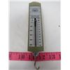 Image 2 : WEIGHT SCALES