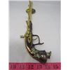 Image 2 : GUN DÉCOR & KEY HANGER