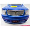 Image 2 : ESCALADE 1:24 JADA
