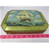 Image 2 : BOX OF TINS & TIN BANKS