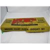 Image 1 : VINTAGE INDOOR GIANT FLOOR CROQUET