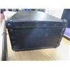 Image 2 : VINTAGE MCBRINE BAGGAGE