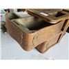 Image 2 : LOT OF 2 OAK SEWING MACHINE DRAWERS