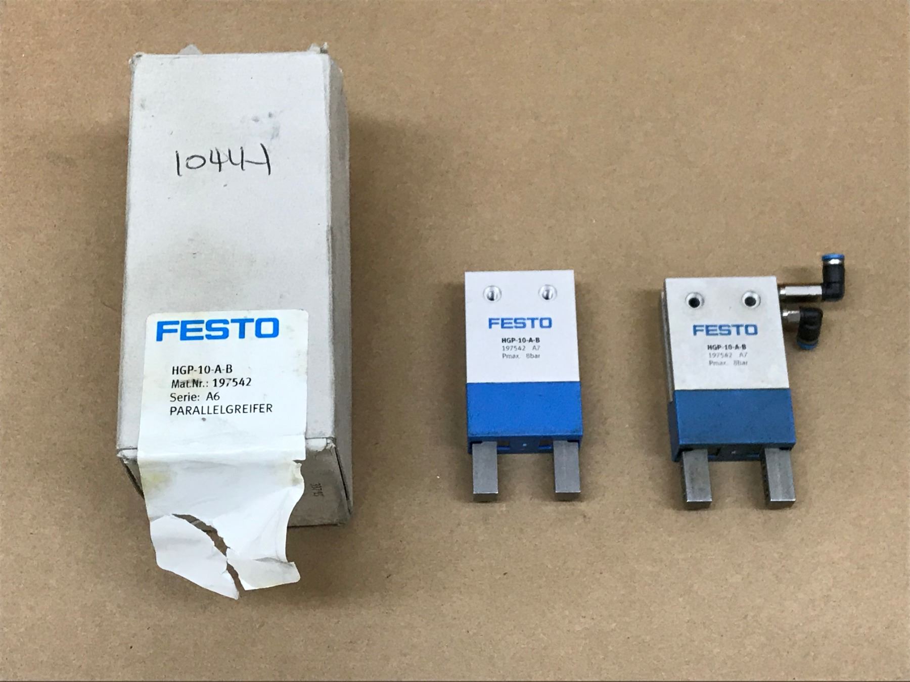 (3) FESTO HGP10AB PNEUMATIC PARALLEL GRIPPER BTM Industrial